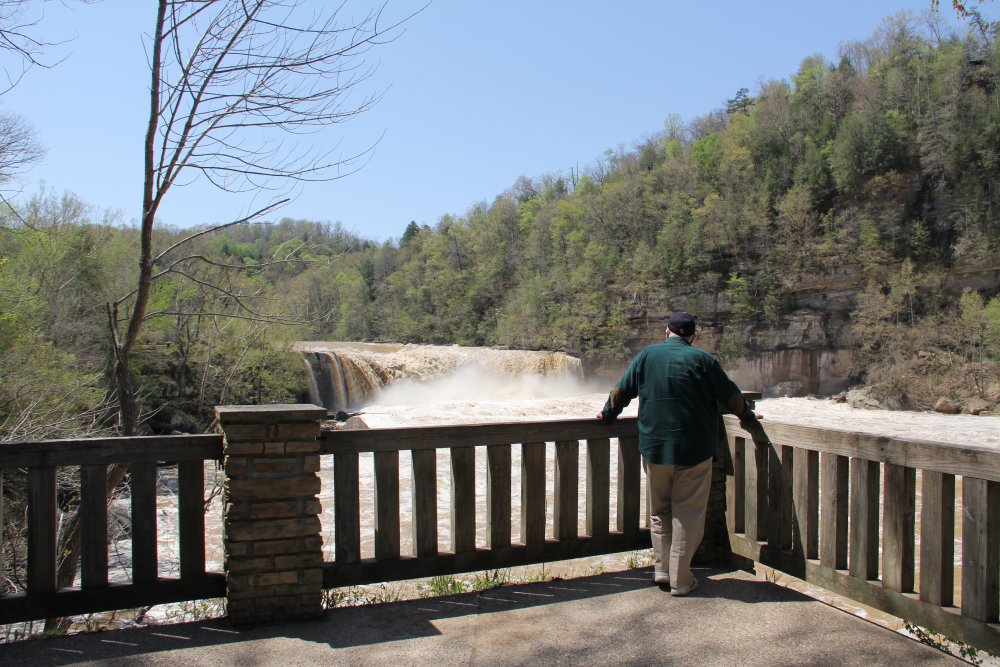 Cumberland Falls, Second Largest Falls East of the Rockies